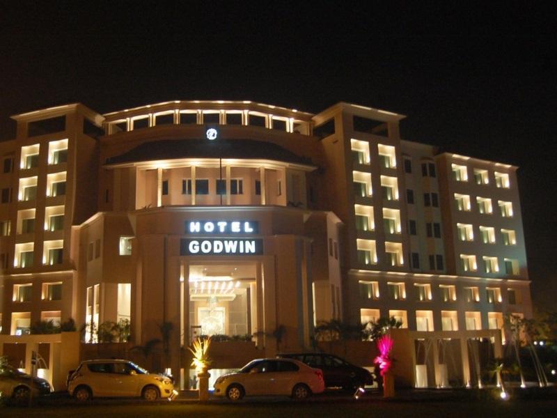 Godwin Hotel Meerut Bagian luar foto